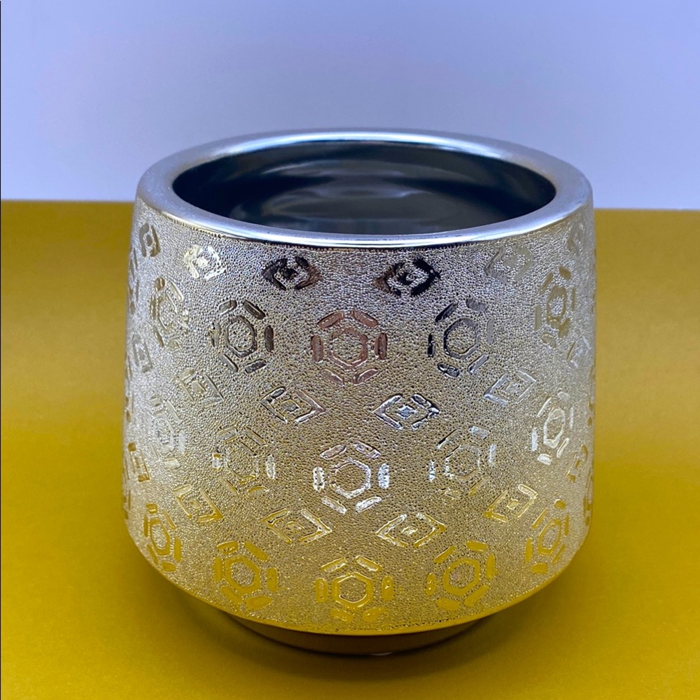 DesignPac Round Elegant Silver and Gold Toned Textured Geometric Pot Vase